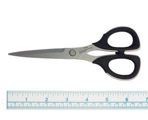 Kai 7170: 6 2/3 inch Professional Scissor